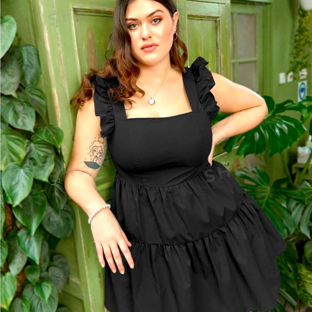 Gorgeous black dress!! Brand new/Never worn!  Perfect condition!